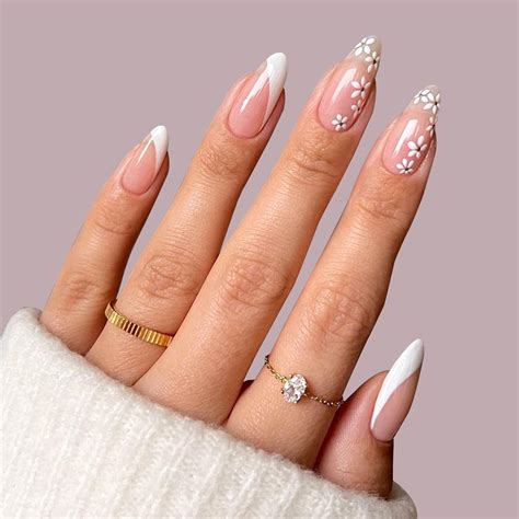 cutest fake nails